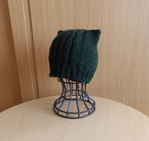 大人の可愛いちょこ 猫耳ニット帽子【送料無料】秋冬　手編み 2枚目の画像