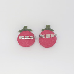 フェルトマスコット　刺繍　ブローチ　プチトマト 2枚目の画像