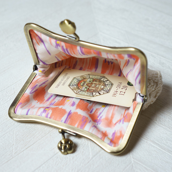 白猫・にゃんこ肉球のポーチ 6枚目の画像