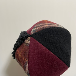 異素材合わせのベレー帽（赤系&黒） 5枚目の画像