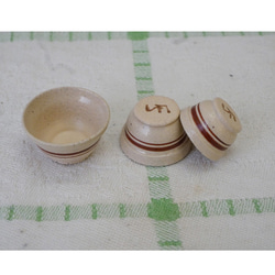 ドールハウス　輸入ミニチュア　陶器のボウルL,M,S 3個セット 3枚目の画像