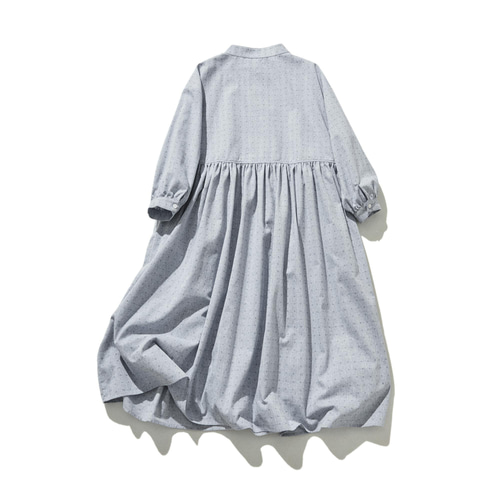 ナチュラルな雰囲気漂う 切替ワンピース 長袖ワンピース 灰色がかった