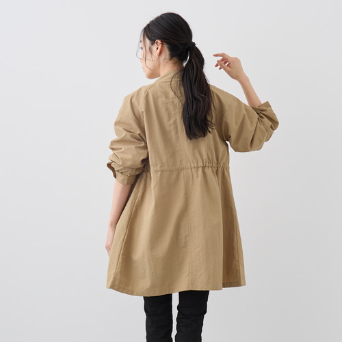 軽くて着やすい】シャカシャカ生地のライトアウター ベージュ ウエスト 