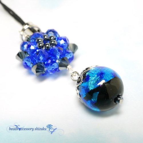 花編みホタル玉ストラップ＊ブルー 携帯ストラップ beads accessory雫