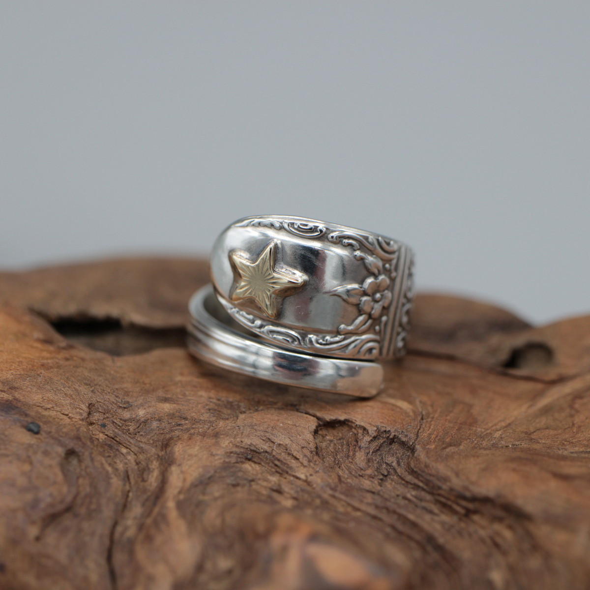 ゴテ盛りネイルアート｜ヴィンテージ｜シルバー｜スプーンリング｜真鍮｜星｜花｜ロココ調｜微あま｜大人女子｜カジュアル