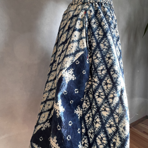 日本藍染めバルーンスカート　肉厚ふんわりスカート裏地付き 6枚目の画像
