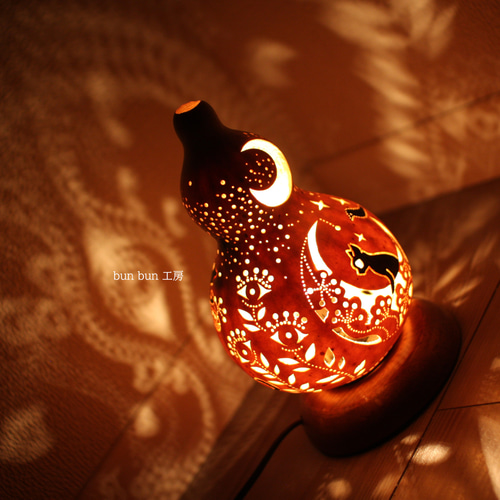 ひょうたんランプ--魔女の猫 スタンドライト・テーブルランプ