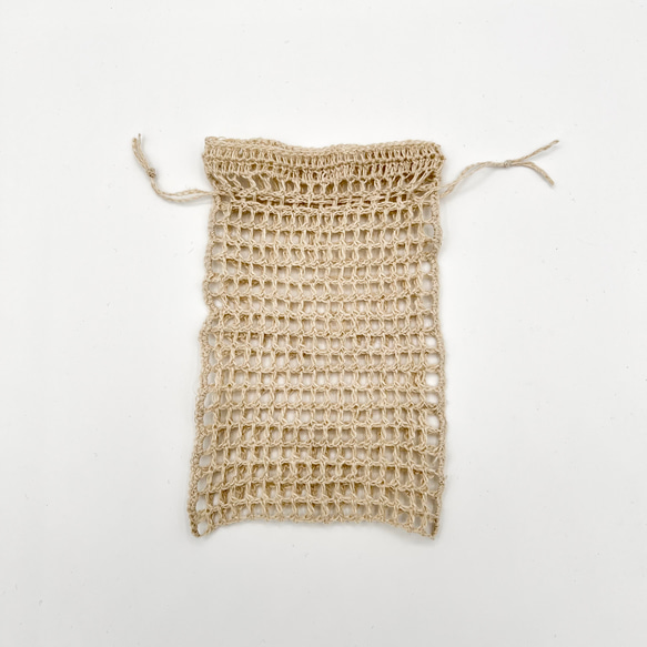 【プラスチックフリー】リネン100%の石鹸入れ　巾着タイプ　生成り　レース編み 4枚目の画像