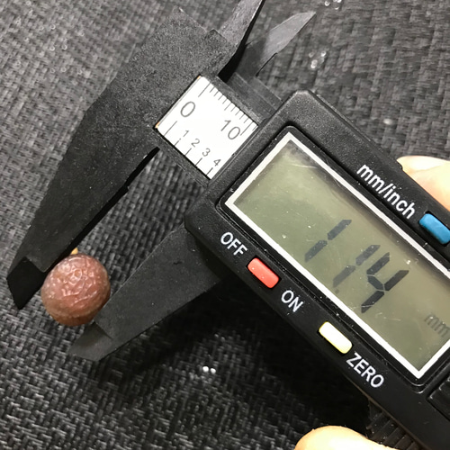 ゴビ石−1199 ゴビ瑪瑙　原石　『糸玉』 ゴビ石−1199 ゴビ瑪瑙 原石 『糸玉』 その他置物 KIKI 通販