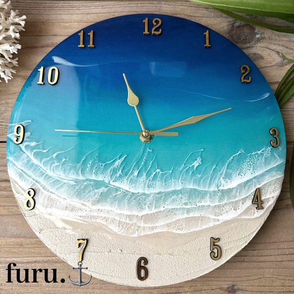 送料無料】木とレジンの壁掛け時計（電波時計） 〜夜の海をイメージ