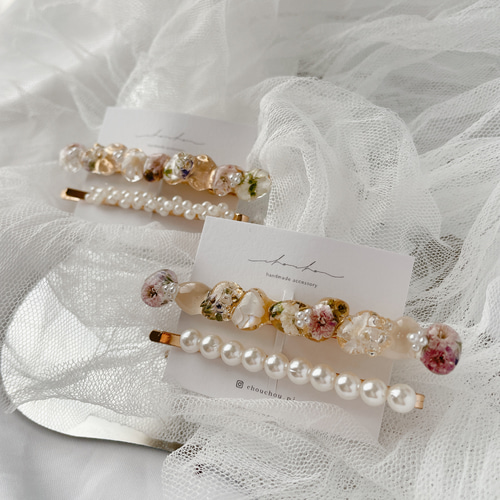 ヘアクリップ2点セット〗 ドライフラワー かすみ草 ビーズアクセ 透明