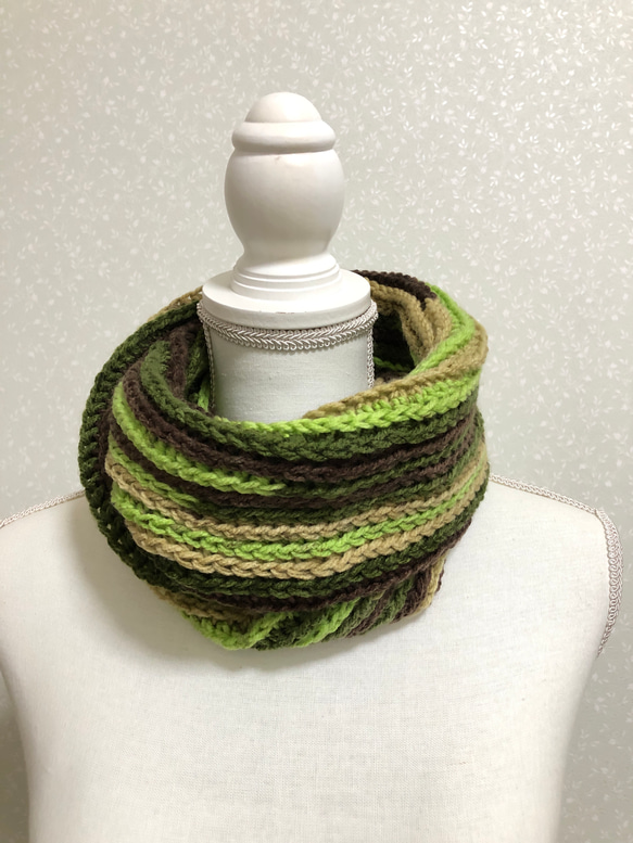スヌード グリーン段染 マフラー ネックウォーマー ストール s19