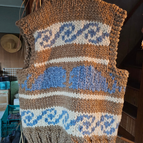 本格派 カナディアン クジラ柄のカウチンベスト ベスト Rebirth 通販