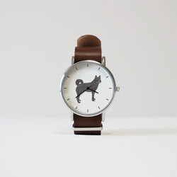 甲斐犬（黒）の腕時計 1枚目の画像
