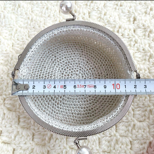 ビーズのがま口☆ハンドメイドがま口☆がま口ポーチ☆パールビーズ