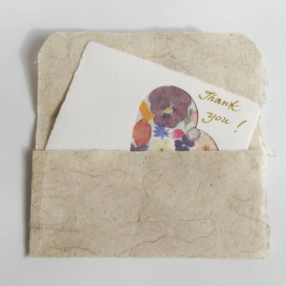土佐和紙と押し花のメッセージカード　「Thank you」　 8枚目の画像