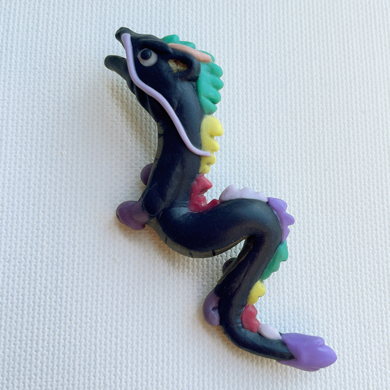 黒龍（昇）のブローチ