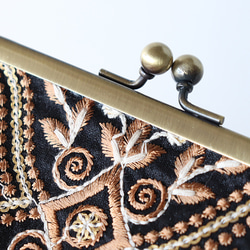 親子がま口財布・小物入れ　indian embroideryと牛革レザー　BLACK 3枚目の画像