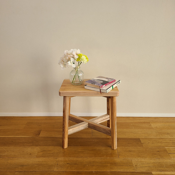 【ワケありな逸品】けやき一枚板スツール　椅子　サイドテーブル　花台　欅　無垢　自然　ナチュラル　天然 12枚目の画像