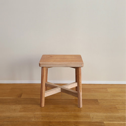 【ワケありな逸品】けやき一枚板スツール　椅子　サイドテーブル　花台　欅　無垢　自然　ナチュラル　天然 2枚目の画像