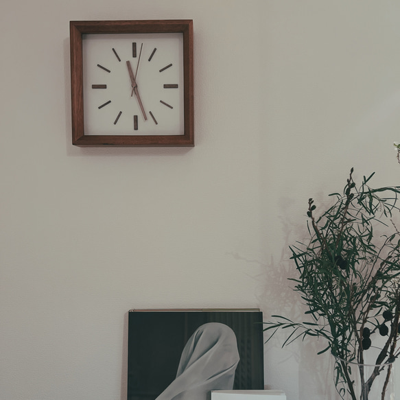 掛け時計・置き時計兼用 – 静かなクオーツ連続秒針と洗練されたデザイン 桜木細工 モダン 20枚目の画像