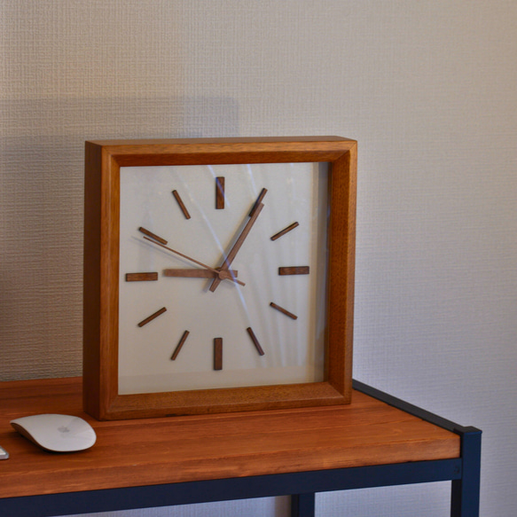 掛け時計・置き時計兼用 – 静かなクオーツ連続秒針と洗練されたデザイン 桜木細工 モダン 13枚目の画像