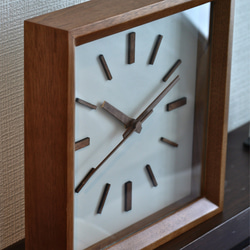 掛け時計・置き時計兼用 – 静かなクオーツ連続秒針と洗練されたデザイン 桜木細工 モダン 14枚目の画像