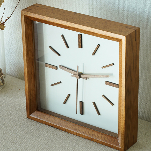 掛け時計・置き時計兼用 – 静かなクオーツ連続秒針と洗練されたデザイン 桜木細工 モダン 11枚目の画像