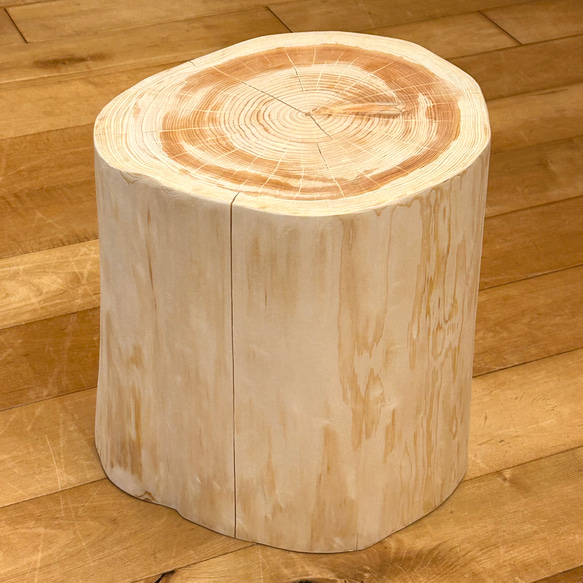 Hinoki  Wood  Stool  No.545 2枚目の画像