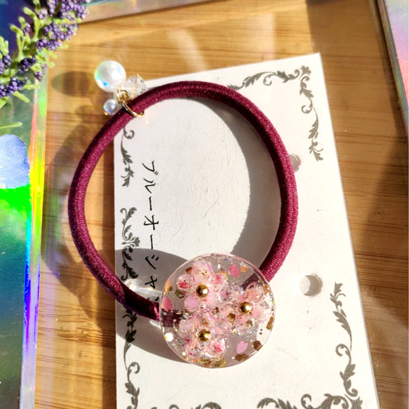 桜 レジン 髪ゴム　ドライフラワー 3枚目の画像