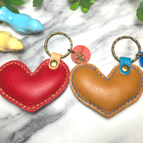 希少【ナナワファーNANAWA FUR】毛皮ジャケット キーホルダー3個付 本革 Amazon.co.jp: [VILLCASE] 2 ラブ キーホルダー ハート ふわふわ