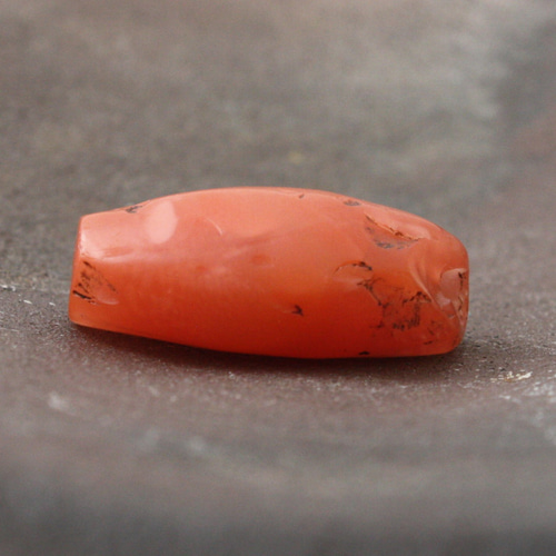 チベタン 筒状　西藏老紅玉随 後期ペマラカ藍紅瑪瑙  Pema Raka チベタン 筒状 西藏老紅玉随 後期ペマラカ藍紅瑪瑙 Pema Raka