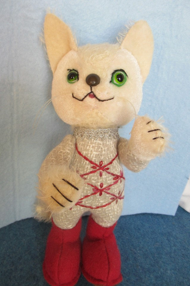 白猫　シロちゃん