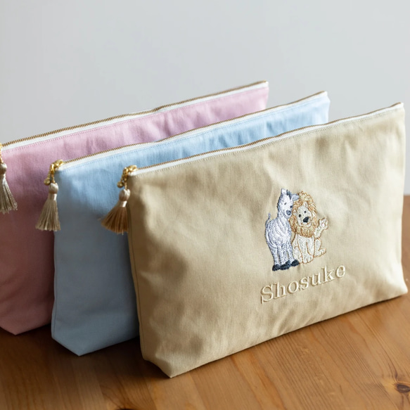 familiar おむつポーチ グレー刺繍 familiar おむつポーチ グレー刺繍 おむつポーチ | ファミリア