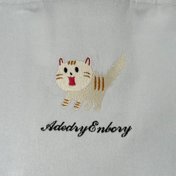 【送料無料】驚き猫の刺繍のレギュラーキャンバスミニトートバッグ 4枚目の画像