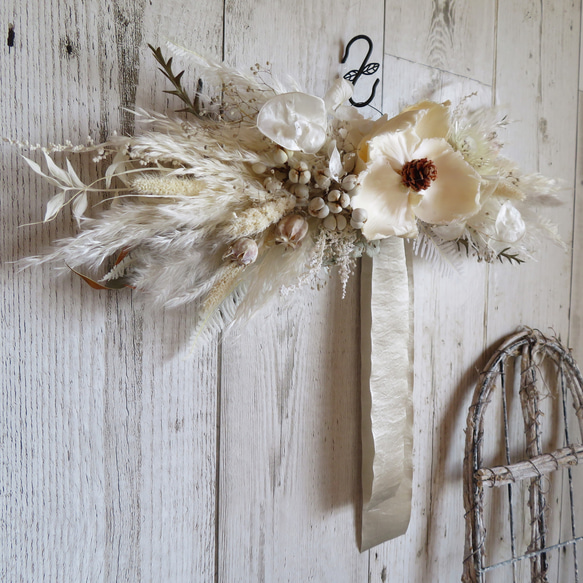 ホワイト系大人シックな横長スワッグ 4枚目の画像