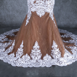ウェディングドレス 七分袖丈 裾に繊細レースをあしらった 編み上げ マーメイドライン 4L大きいサイズ 結婚式 2枚目の画像
