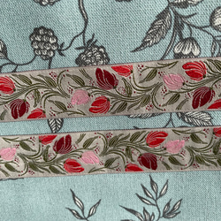 フランスより！『 アールヌーヴォー調にデザインされたジャカード織りのリボン　花柄　24㎜巾』～50㎝単位でカット～ 4枚目の画像