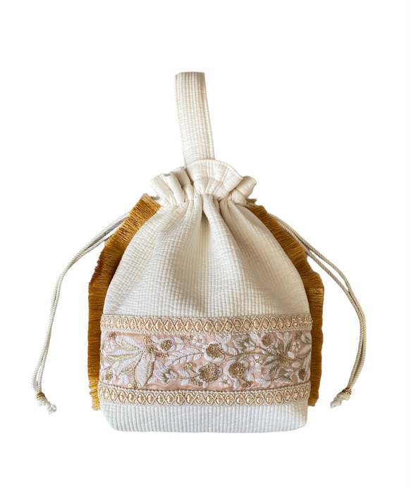 ヌビキルトとインド刺繍の巾着バッグ GOLD fringe 巾着バッグ