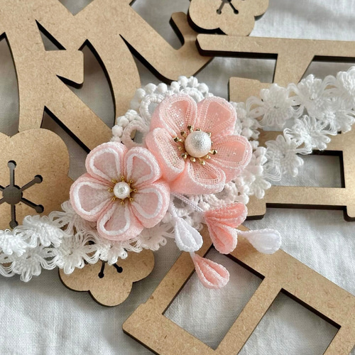 レースフラワー ヘアバンド ベビーヘアバンド 髪飾り つまみ細工