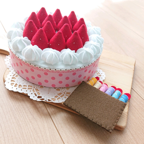 フェルトケーキ (帯ドット柄)ハーフバースデーケーキ アニバーサリー