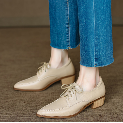 スニーカー 25.5cm，26cm，26.5cm ラウンドトゥ 皮 レザー パンプス