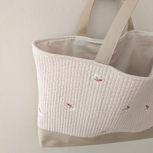 人気ランキング1位～（売れ筋商品） 送料無料】さくらんぼ刺繍のくすみカラーヌビ レッスンバッグ 手提げ・レッスンバッグ・入園グッズ