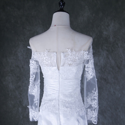ウェディングドレス オフショルダー  マーメイドライン 長袖 上品レース  光沢感  結婚式 6枚目の画像