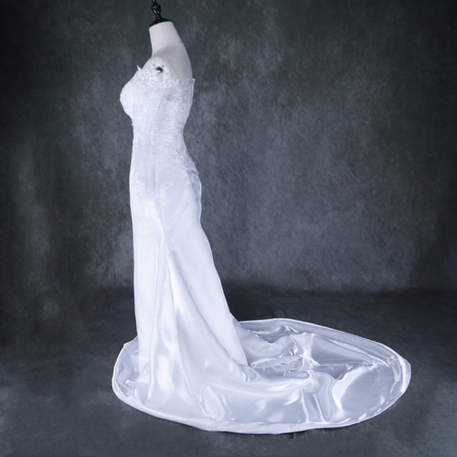 ウェディングドレス オフショルダー マーメイドライン 長袖 上品レース  