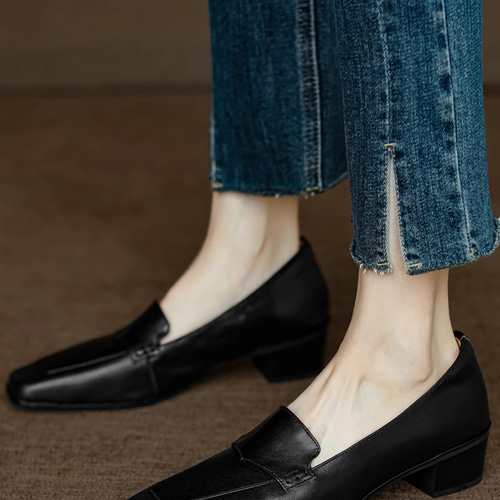 足の疲れや外反母趾。本革 ローヒール パンプス レディース スクエア