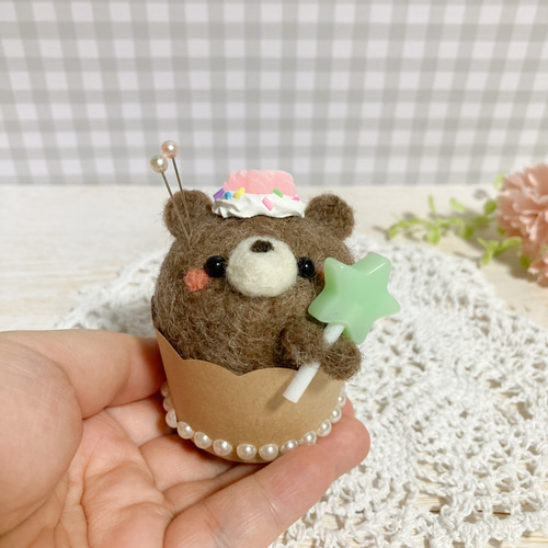 バレンタインくまちゃん〔ベージュ〕 羊毛フェルト 手作り バレンタインくまちゃん〔ベージュ〕 羊毛フェルト 手作り