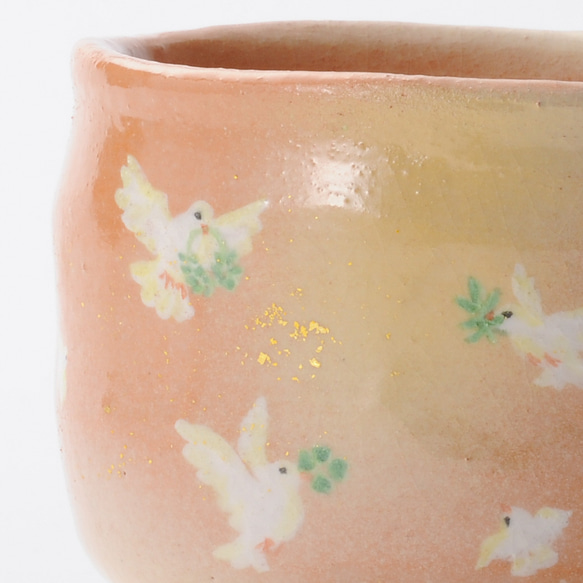 勅題茶碗〚平和 鳩の絵〛 抹茶碗　楽焼　茶道具　和　手描き　2024年 2枚目の画像