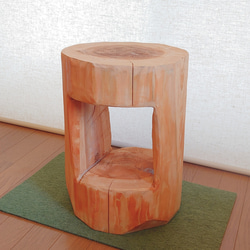 切株くり抜き椅子・丸太サイドテーブル・ステイン塗装・オーガニック・ラージサイズ 4枚目の画像