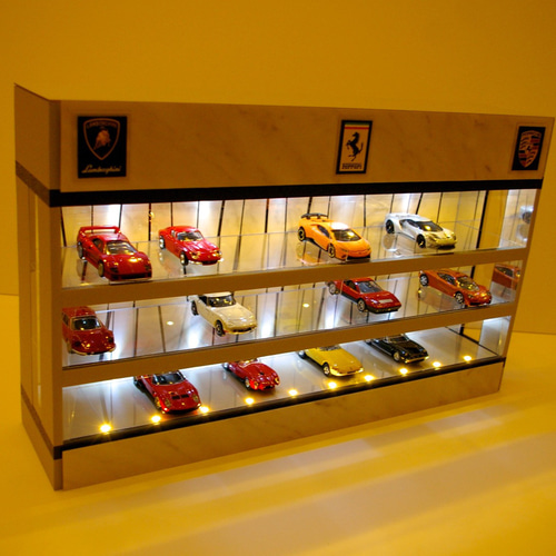1/64展示30台可・3層式 白大理石・ディスプレーBOX / LED30灯
